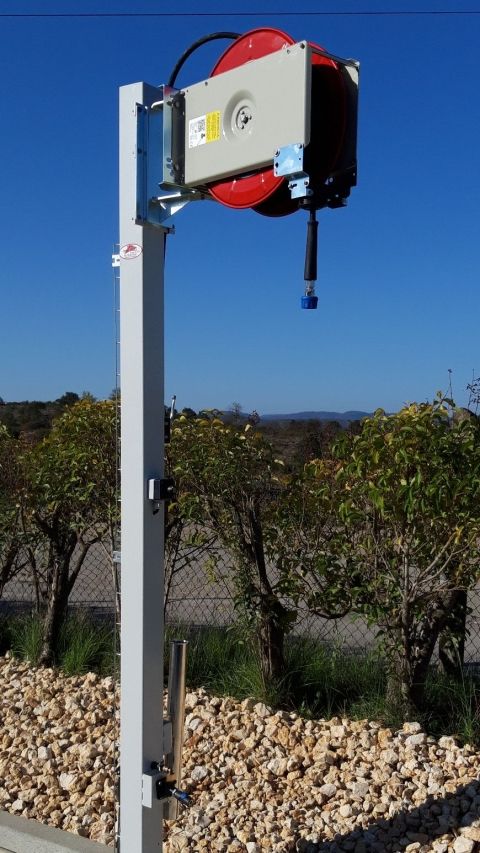 ENROULEUR POTEAU AVEC BOUTON M/A SICTOBA