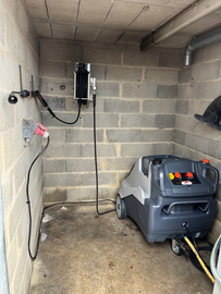 INSTALLATION NETTOYEUR COMET KF 9.16 CLASSIC AVEC ENROULEUR AUTOMATIQUE